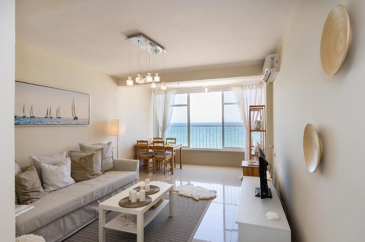 Luminous Sea Apartment Haifa Exterior photo