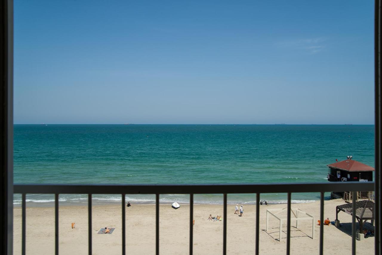Luminous Sea Apartment Haifa Exterior photo
