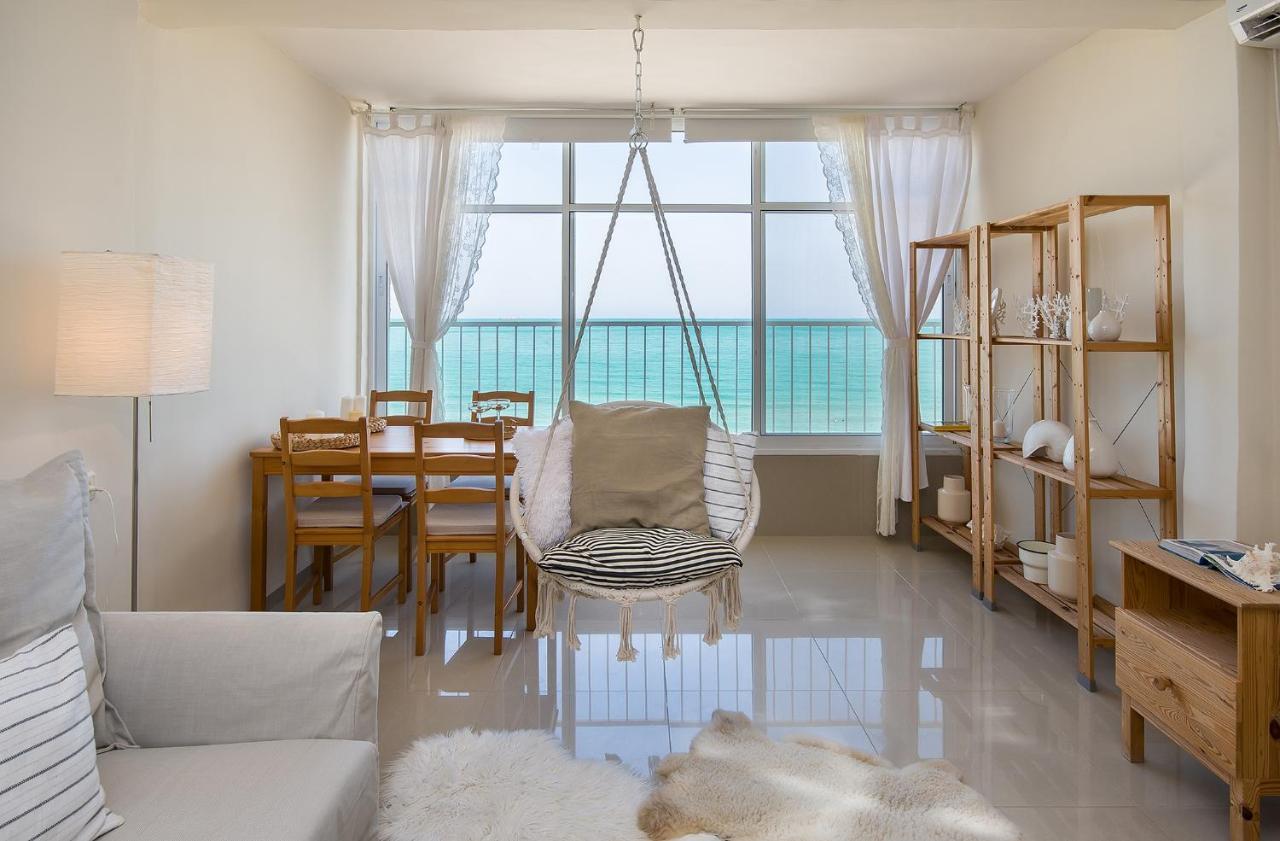 Luminous Sea Apartment Haifa Exterior photo